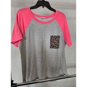 Womens sz L Neon Pink Faded Grey Striped Leopard Pocket Raglan Top Spring Summer